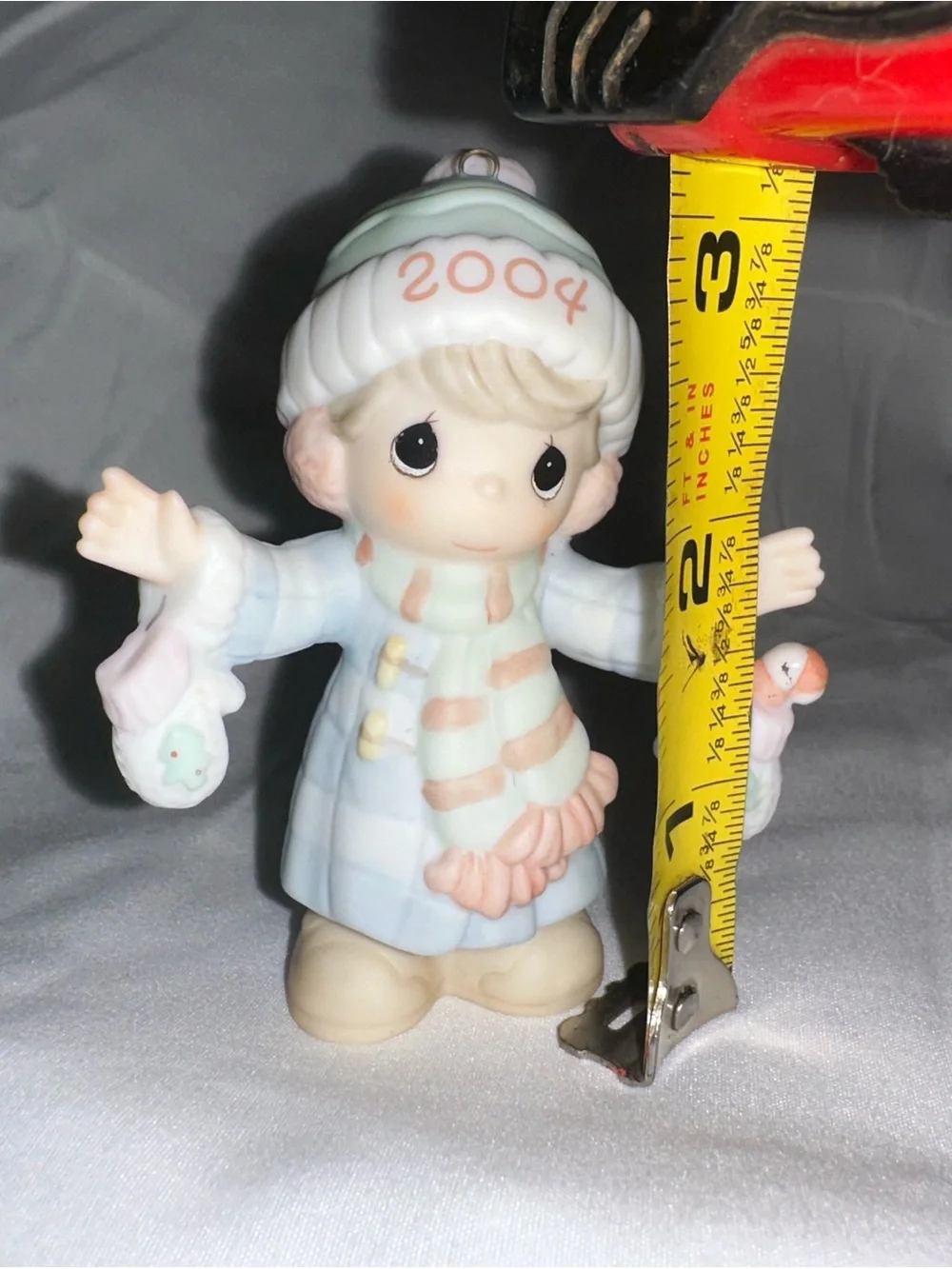 Precious Moments S’Mitten Christmas 2004 Ornament 117784